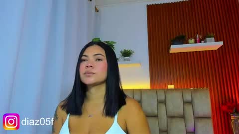 Snapshot of diamond_canela chatting on June 2, 2026, 2:46 am diamond_canela online show from June 2, 2026, 2:46 am