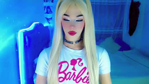 Snapshot of diamond_hott1 chatting on December 18, 2024, 12:54 am AmayaGirl online show from December 18, 2024, 12:54 am