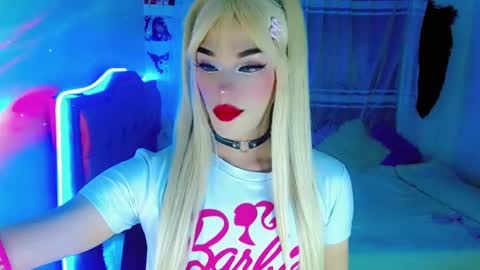 Snapshot of diamond_hott1 chatting on December 18, 2024, 3:58 am AmayaGirl online show from December 18, 2024, 3:58 am