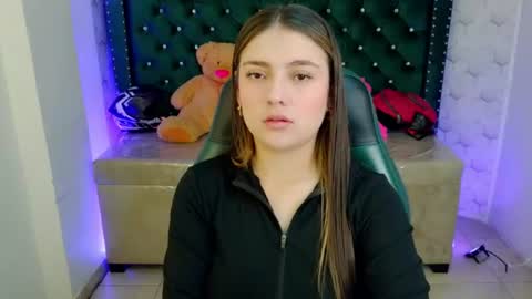 diamond_juliana_ online show from June 24, 2026, 3:05 am