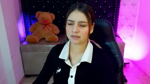 diamond_juliana_ online show from July 15, 2026, 3:12 am