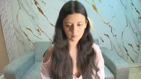 Diamond online show from December 16, 2025, 1:05 pm