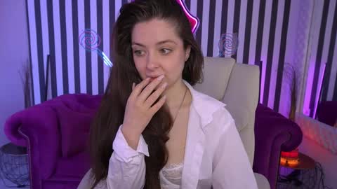 Sasha online show from May 24, 2026, 5:12 am