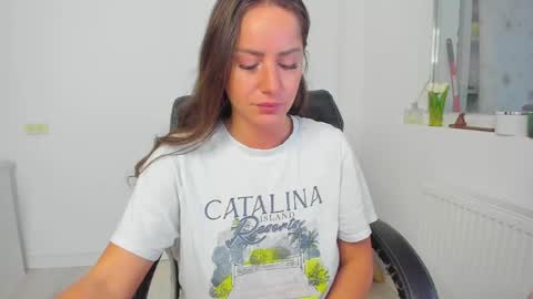diamondkay_ online show from May 23, 2026, 6:07 am