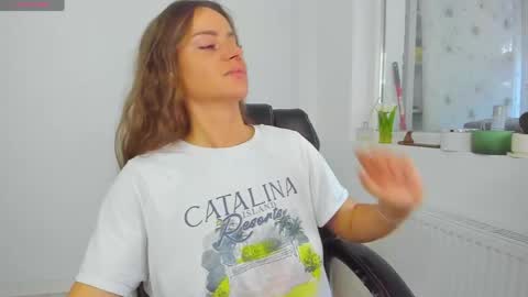 diamondkay_ online show from May 25, 2026, 6:30 am