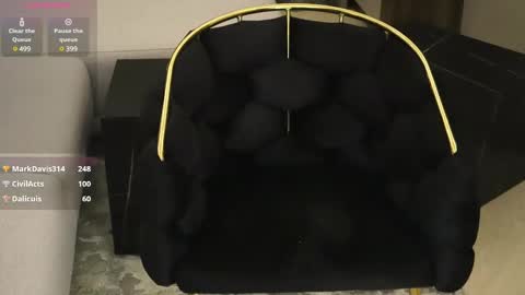 Iris online show from February 9, 2025, 11:15 pm