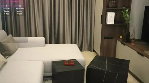 Iris online show from February 16, 2025, 8:11 pm