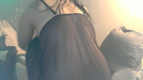 Snapshot of diamondshadows chatting on March 5, 2025, 3:51 am Diamonds online show from March 5, 2025, 3:51 am