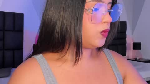 Snapshot of diana_clarck chatting on December 27, 2024, 2:04 am Diana Tamayo online show from December 27, 2024, 2:04 am