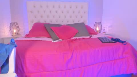 Snapshot of diana_clarck chatting on November 24, 2025, 10:42 pm Diana Tamayo online show from November 24, 2025, 10:42 pm