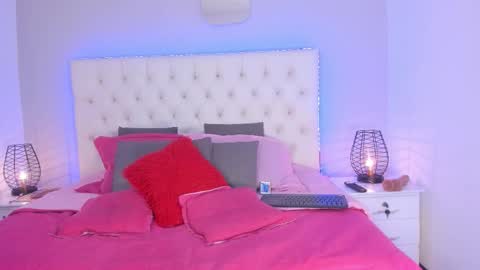 Snapshot of diana_clarck chatting on November 27, 2025, 9:17 pm Diana Tamayo online show from November 27, 2025, 9:17 pm