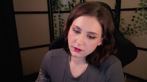 Snapshot of diana_floweri chatting on April 1, 2026, 1:41 pm Diana online show from April 1, 2026, 1:41 pm