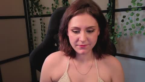 Snapshot of diana_floweri chatting on April 5, 2026, 12:02 pm Diana online show from April 5, 2026, 12:02 pm