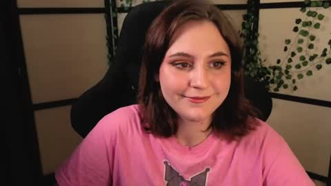 Snapshot of diana_floweri chatting on April 22, 2026, 1:12 pm Diana online show from April 22, 2026, 1:12 pm