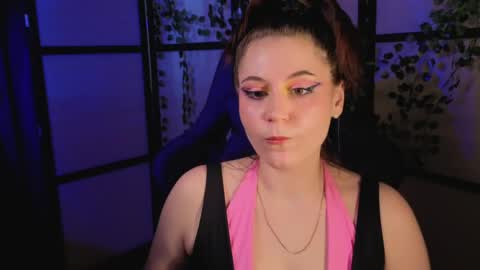 Snapshot of diana_floweri chatting on May 6, 2026, 10:31 am Diana online show from May 6, 2026, 10:31 am