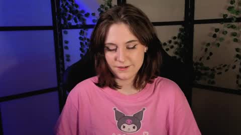 Snapshot of diana_floweri chatting on May 8, 2026, 11:48 am Diana online show from May 8, 2026, 11:48 am