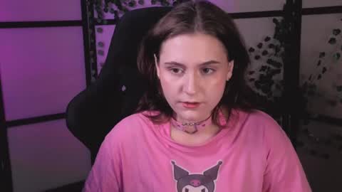 Snapshot of diana_floweri chatting on May 21, 2026, 10:22 am Diana online show from May 21, 2026, 10:22 am