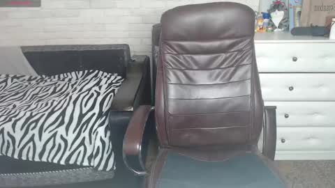 Diana li  online show from March 12, 2025, 5:35 am