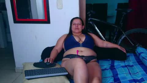 Diana Lozano online show from July 15, 2026, 7:35 am