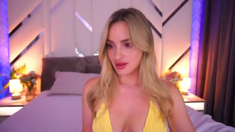 diana_nova online show from July 28, 2026, 3:21 pm