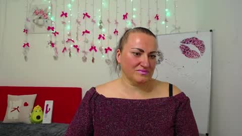 Diana online show from April 7, 2026, 5:30 am