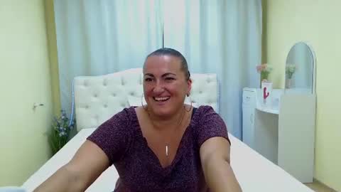 Diana online show from July 27, 2026, 8:43 am