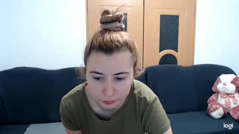 Snapshot of dianasmiey7 chatting on January 27, 2025, 9:23 am dianasmiey7 online show from January 27, 2025, 9:23 am