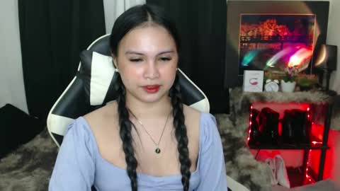 Snapshot of diane_intownx chatting on January 19, 2025, 9:33 am Diane online show from January 19, 2025, 9:33 am