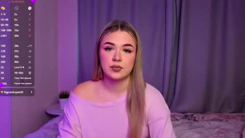 Snapshot of diannedibartolo chatting on November 28, 2025, 6:16 am diannedibartolo online show from November 28, 2025, 6:16 am