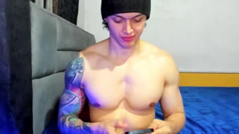 jhon online show from February 4, 2025, 3:11 am