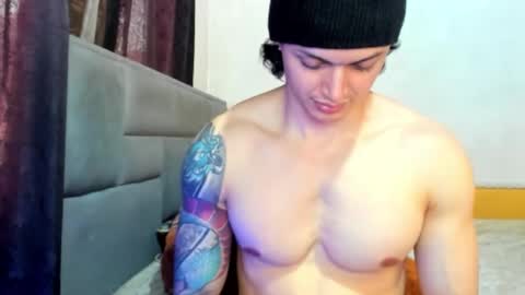 jhon online show from October 21, 2025, 6:41 pm