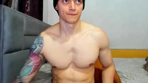 jhon online show from November 4, 2025, 3:55 pm