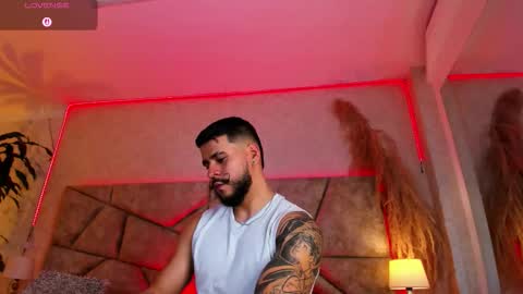 Dick Griffith online show from November 6, 2025, 7:48 pm