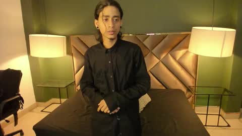 dickie_dicking online show from November 8, 2025, 9:57 pm