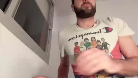 Im Julian  all cum shot videos here    online show from February 21, 2026, 1:50 am