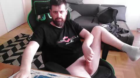 Snapshot of dickstaza chatting on June 4, 2026, 2:56 pm dickstaza online show from June 4, 2026, 2:56 pm