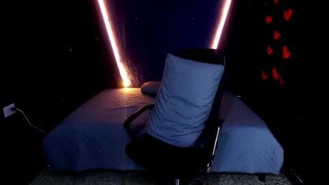 Snapshot of diego__cruz chatting on March 7, 2025, 11:29 am Diego online show from March 7, 2025, 11:29 am