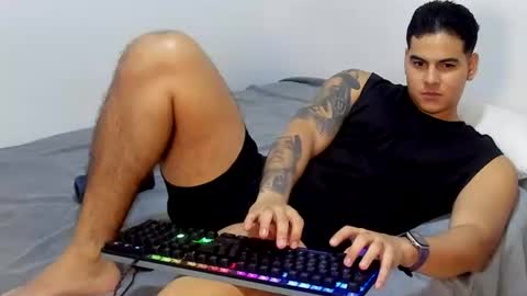 DIEGO CAZAS online show from July 22, 2026, 12:02 am
