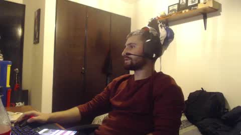 Snapshot of diegocastrotiktok chatting on December 21, 2024, 2:41 am Diego online show from December 21, 2024, 2:41 am