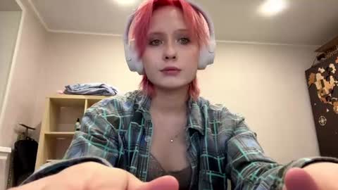 Snapshot of diegomiley chatting on June 20, 2026, 9:28 pm Lilit online show from June 20, 2026, 9:28 pm