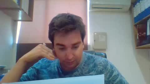 Snapshot of diegoox_cat chatting on January 7, 2025, 7:49 pm Diego online show from January 7, 2025, 7:49 pm