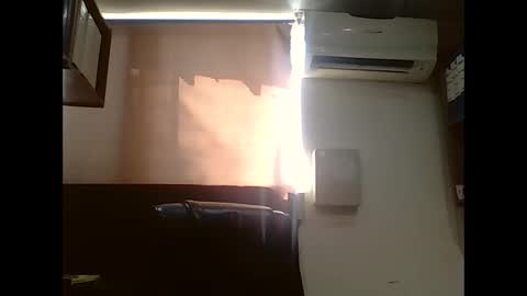 Snapshot of diegoox_cat chatting on March 12, 2025, 6:33 pm Diego online show from March 12, 2025, 6:33 pm