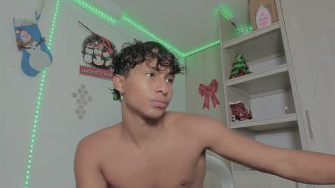 Snapshot of diegsz_ chatting on December 18, 2024, 5:31 pm diego online show from December 18, 2024, 5:31 pm