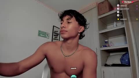 Snapshot of diegsz_ chatting on February 8, 2025, 9:57 pm diego online show from February 8, 2025, 9:57 pm