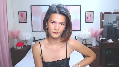 Snapshot of diense17 chatting on February 18, 2026, 1:34 am Dennesse online show from February 18, 2026, 1:34 am