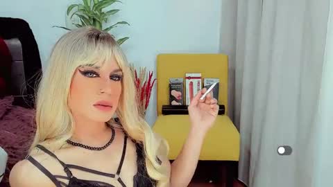 difiortiffany online show from February 11, 2025, 1:52 am