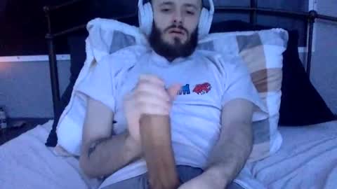 digbicknik online show from February 10, 2025, 8:10 pm