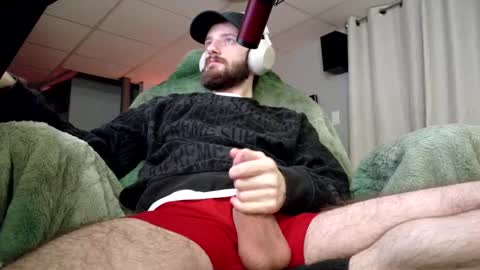 digbicknik online show from February 1, 2026, 2:10 am