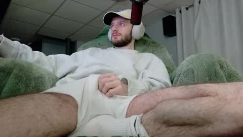 digbicknik online show from April 10, 2026, 1:33 am