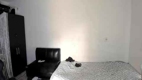 diiego_xxx online show from June 9, 2026, 6:52 pm